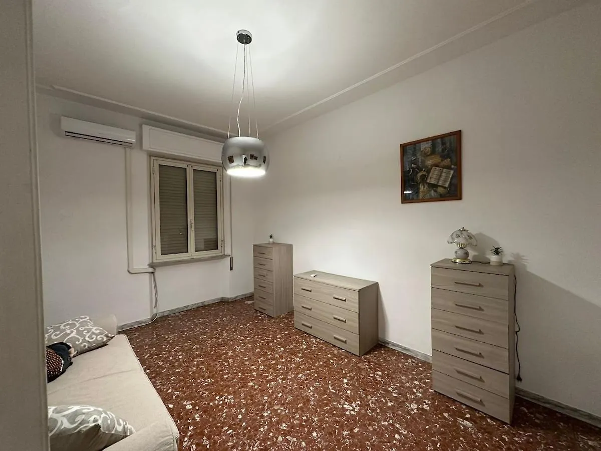 Casa Alberto Rome 0*,  Italy
